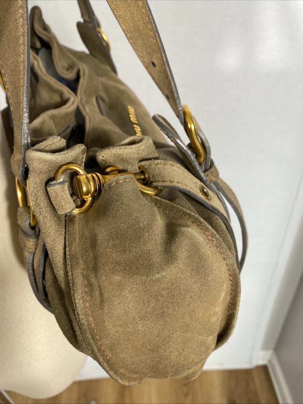 Miu Miu Olive Green Suede Shoulder Tote with Gold Hardware 90s Y2K - Picture 11 of 13